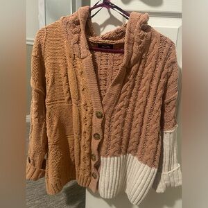 Miss Me color block hooded cardigan from Buckle. Like new